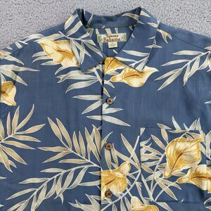 Tommy Bahama Shirt Mens M Blue Floral Silk Short Sleeve Hawaiian Button Up